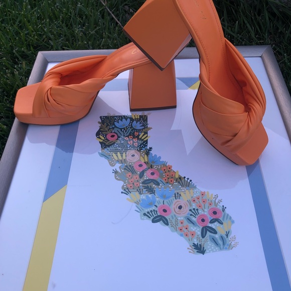 Neon orange Sam Edelman Platform Heels - Picture 2 of 8